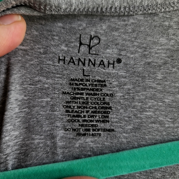 H2 Hannah workout top in Heather gray, size large, NWT - Picture 3 of 4